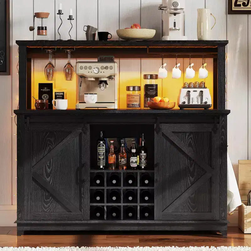 Meuble de bar à café de ferme de 55" – Porte de grange, lumières RGB, prise de courant, porte-bouteilles