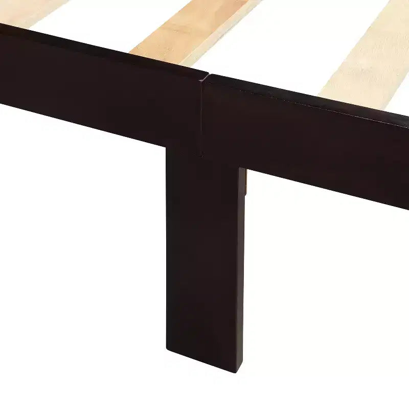 Lit plateforme double en bois avec tête et pied de lit